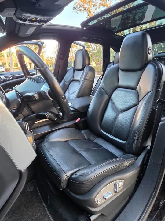 2011 Porsche 958 Cayenne - Image 15 of 20