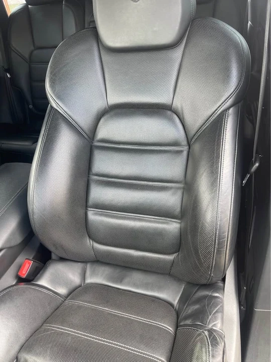 2011 Porsche 958 Cayenne - Image 12 of 20