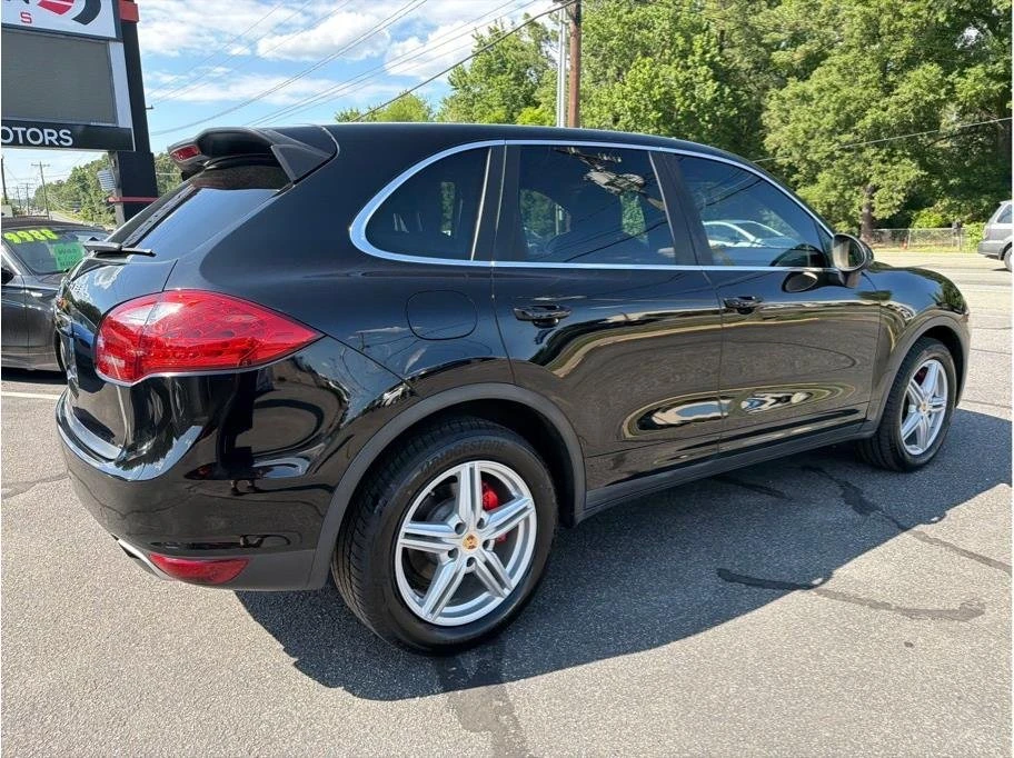 2011 Porsche 958 Cayenne - Image 6 of 20