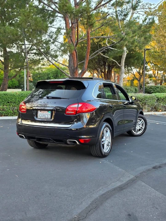 2011 Porsche 958 Cayenne - Image 5 of 20
