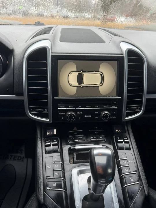 2011 Porsche 958 Cayenne - Image 10 of 10