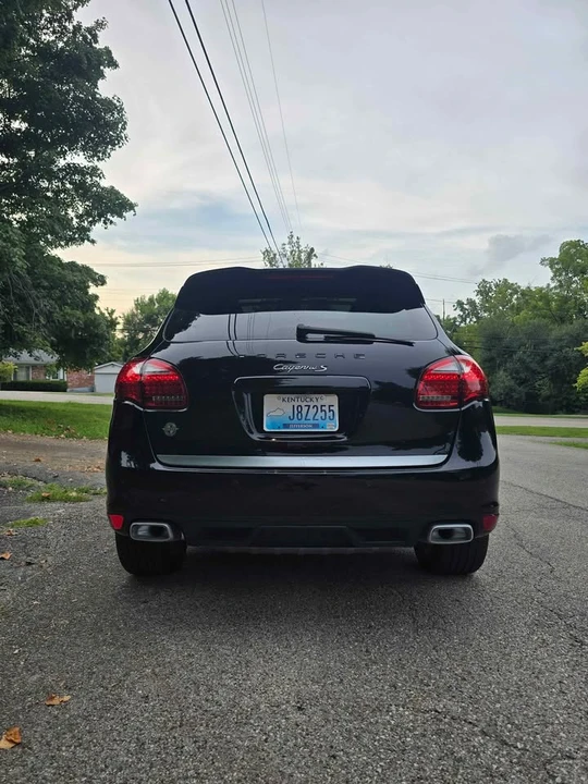 2011 Porsche 958 Cayenne - Image 5 of 11