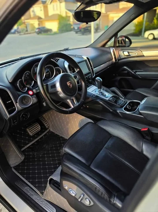 2011 Porsche 958 Cayenne - Image 8 of 14