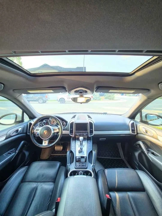 2011 Porsche 958 Cayenne - Image 7 of 14