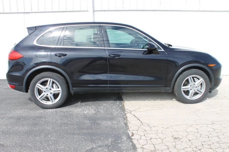2011 Porsche 958 Cayenne - Image 7 of 20