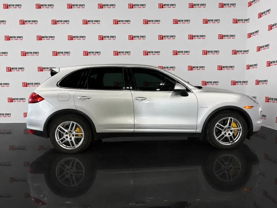 2011 Porsche 958 Cayenne - Image 5 of 17
