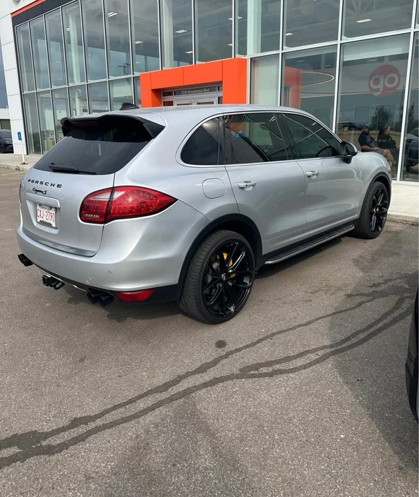 2011 Porsche 958 Cayenne - Image 3 of 12