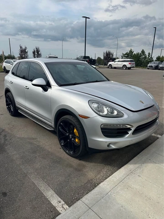 2011 Porsche 958 Cayenne - Image 2 of 12