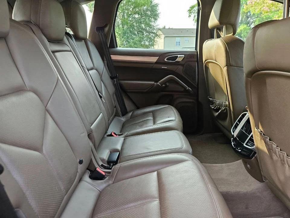 2011 Porsche 958 Cayenne - Image 17 of 20