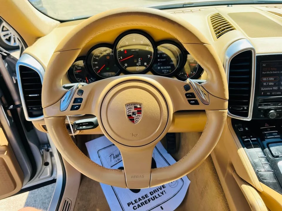 2011 Porsche 958 Cayenne - Image 13 of 20