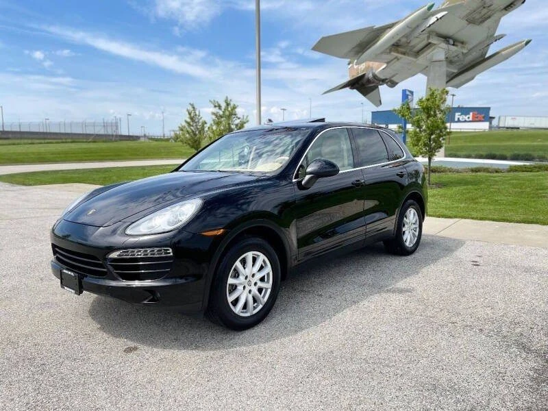 2011 Porsche 958 Cayenne - Image 8 of 16