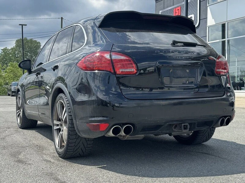 2011 Porsche 958 Cayenne - Image 2 of 10