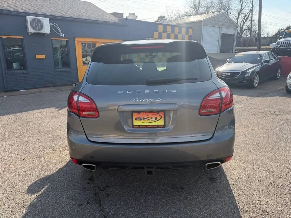 2011 Porsche 958 Cayenne - Image 6 of 18