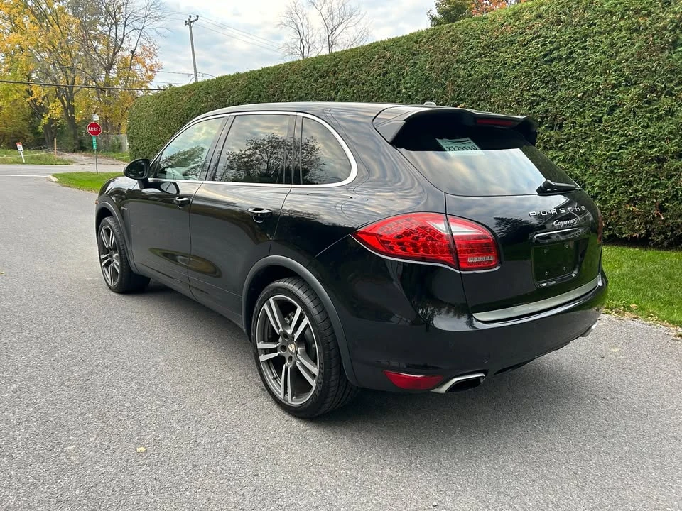 2011 Porsche 958 Cayenne - Image 7 of 20