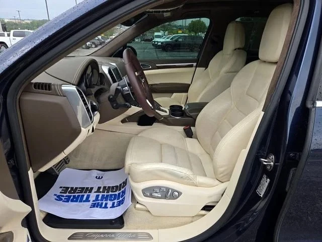 2011 Porsche 958 Cayenne - Image 16 of 20