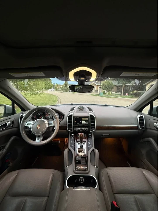 2011 Porsche 958 Cayenne - Image 10 of 20