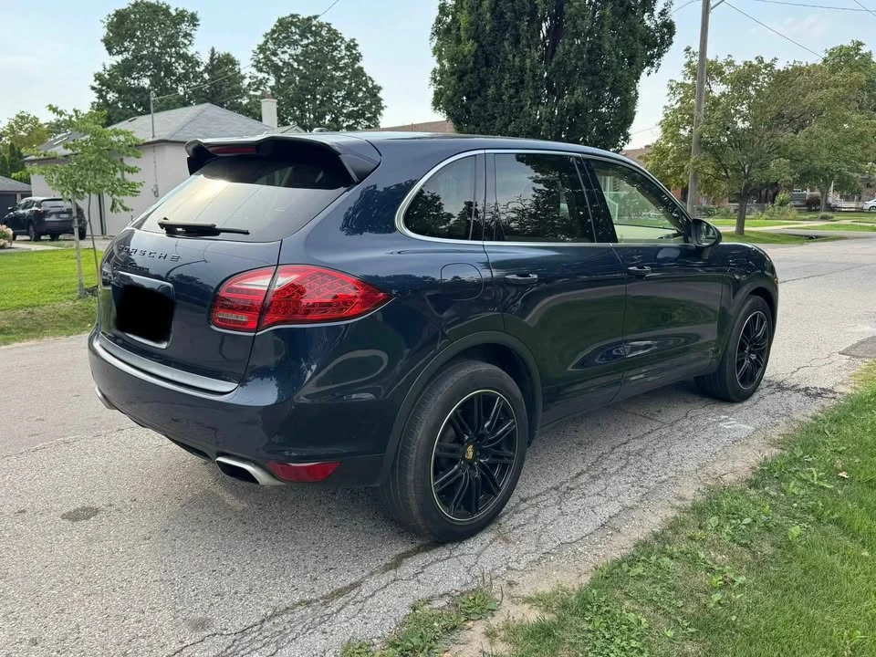 2011 Porsche 958 Cayenne - Image 3 of 13