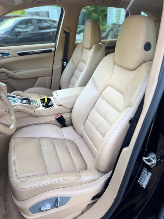 2011 Porsche 958 Cayenne - Image 18 of 20