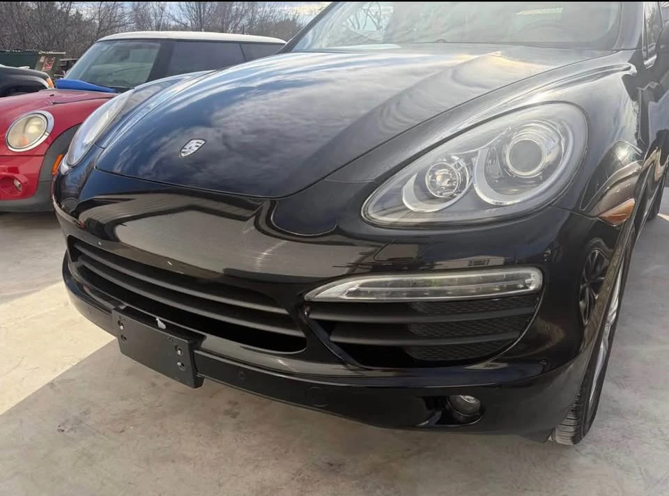2011 Porsche 958 Cayenne - Image 2 of 9