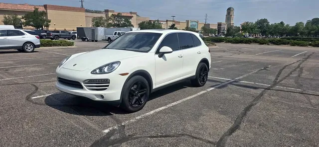 2011 Porsche Cayenne Platinum Edition Sport Utility 4D