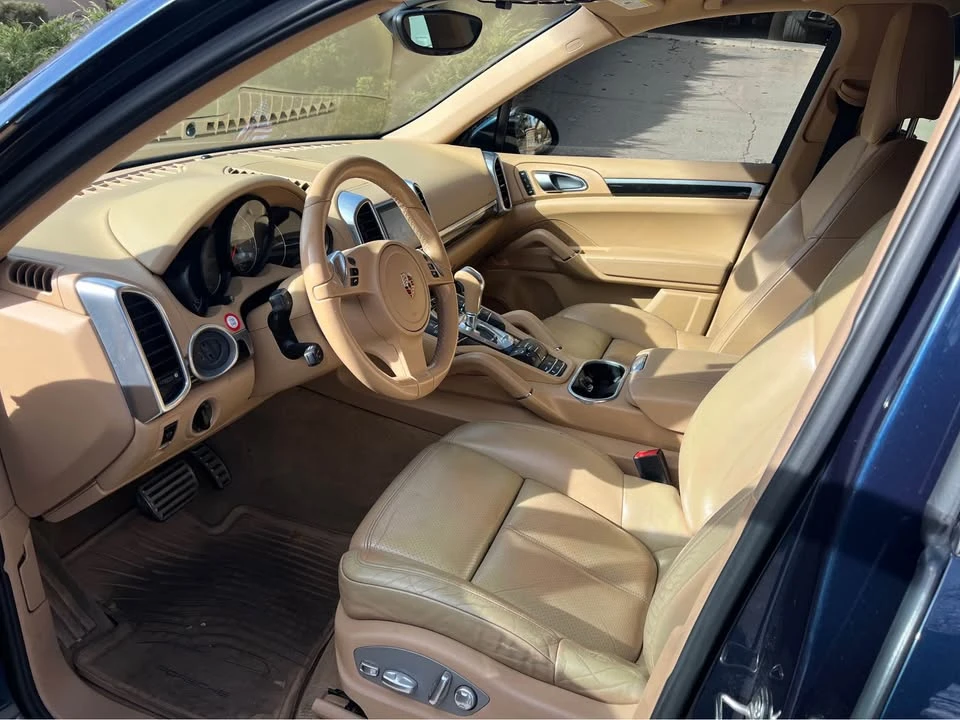 2011 Porsche 958 Cayenne S - Image 5 of 7