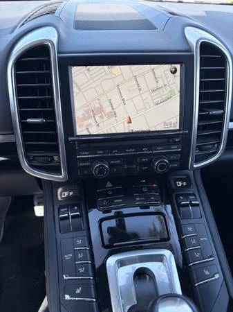 2011 Porsche 958 Cayenne S - Image 5 of 9