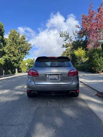 2011 Porsche 958 Cayenne S - Image 6 of 19