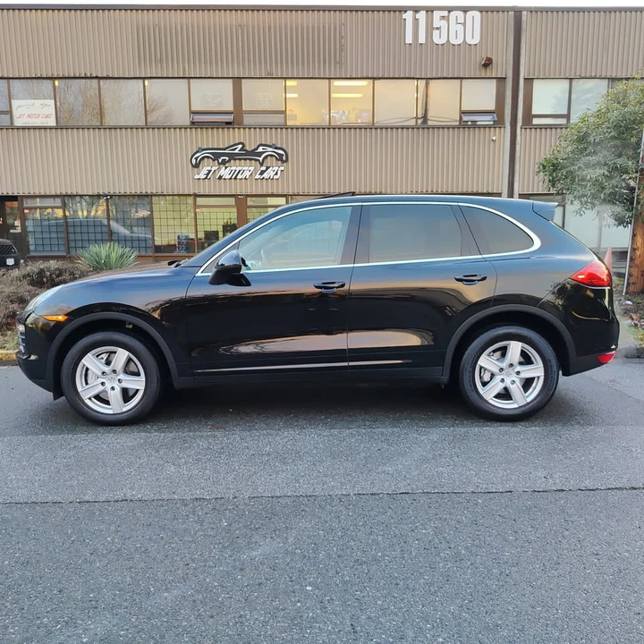 2011 Porsche 958 Cayenne S - Image 2 of 20