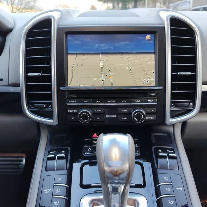 2011 Porsche 958 Cayenne S - Image 12 of 20