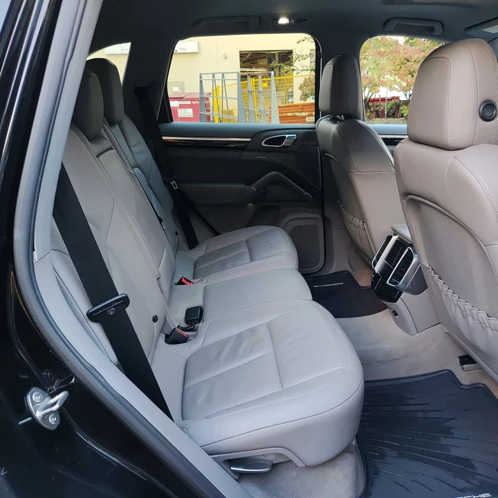 2011 Porsche 958 Cayenne S - Image 17 of 20
