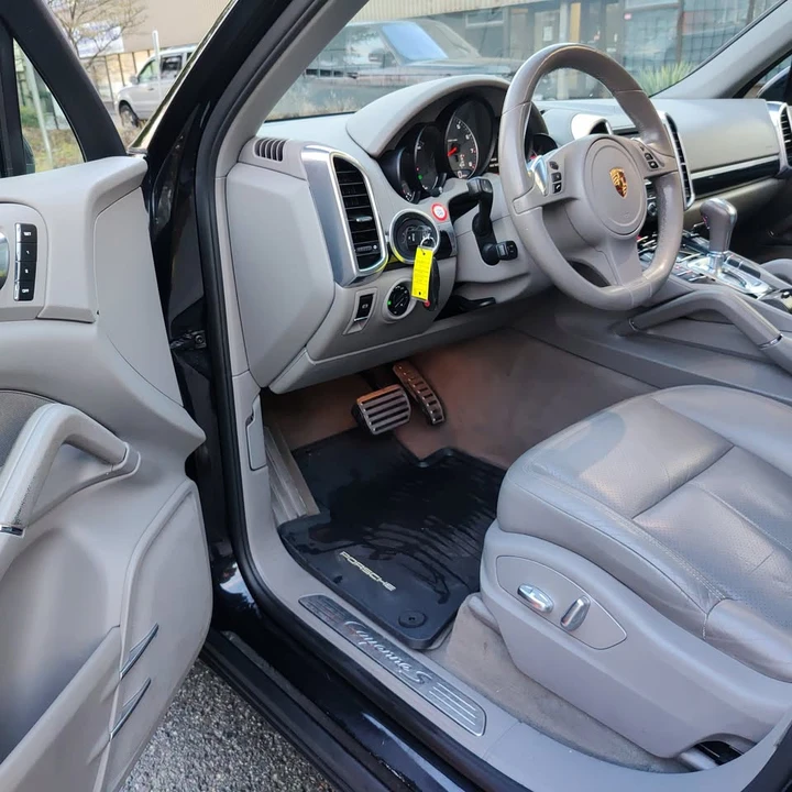 2011 Porsche 958 Cayenne S - Image 6 of 20