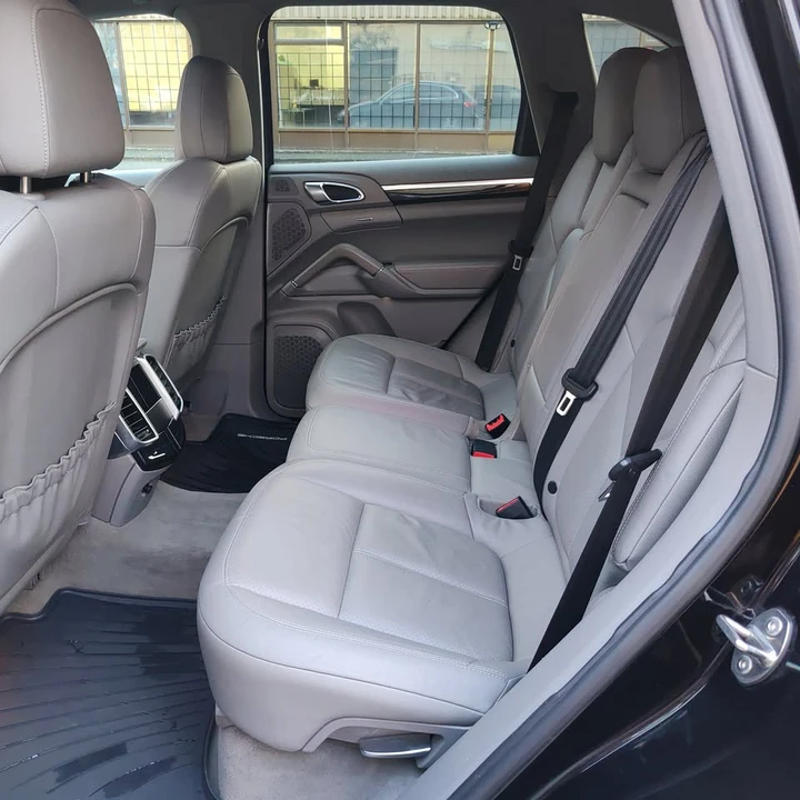 2011 Porsche 958 Cayenne S - Image 19 of 20
