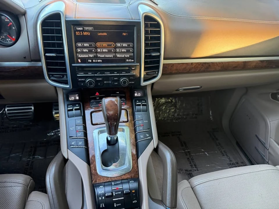 2011 Porsche 958 Cayenne S - Image 11 of 11