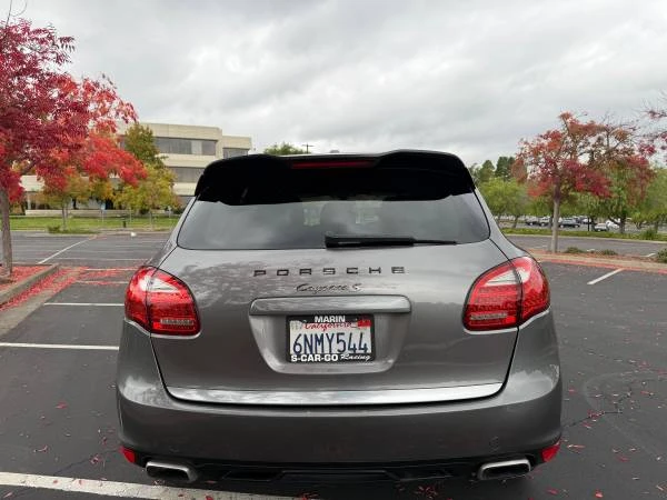 2011 Porsche 958 Cayenne S - Image 6 of 18