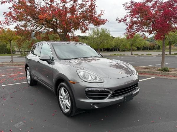 2011 Porsche 958 Cayenne S - Image 5 of 18