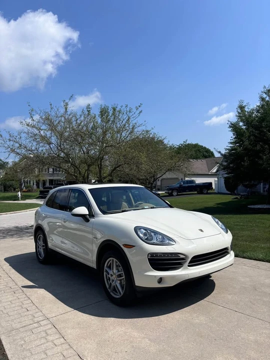 2011 Porsche 958 Cayenne - Image 6 of 16