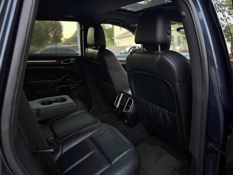 2011 Porsche 958 Cayenne - Image 12 of 14