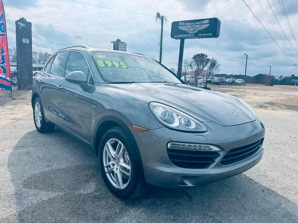 2011 Porsche 958 Cayenne S - Image 6 of 18