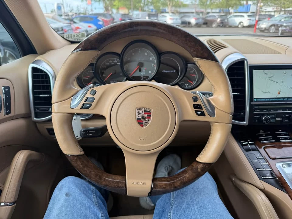 2011 Porsche 958 Cayenne S - Image 17 of 20
