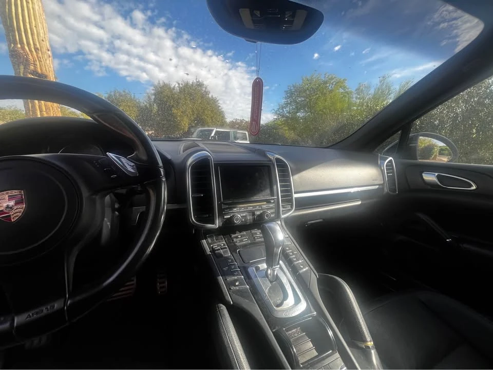 2011 Porsche 958 Cayenne S - Image 7 of 7