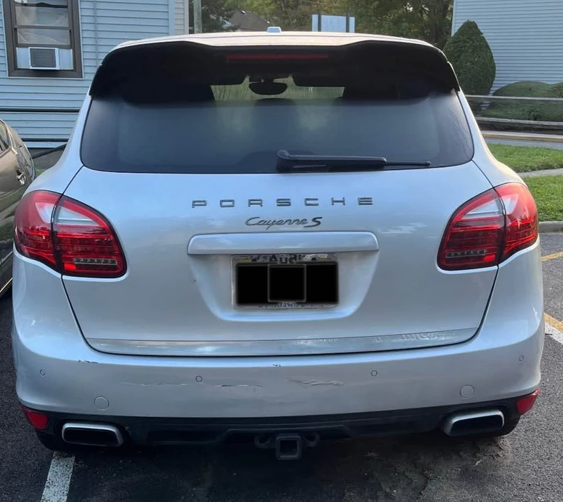 2011 Porsche Cayenne - Image 4 of 13
