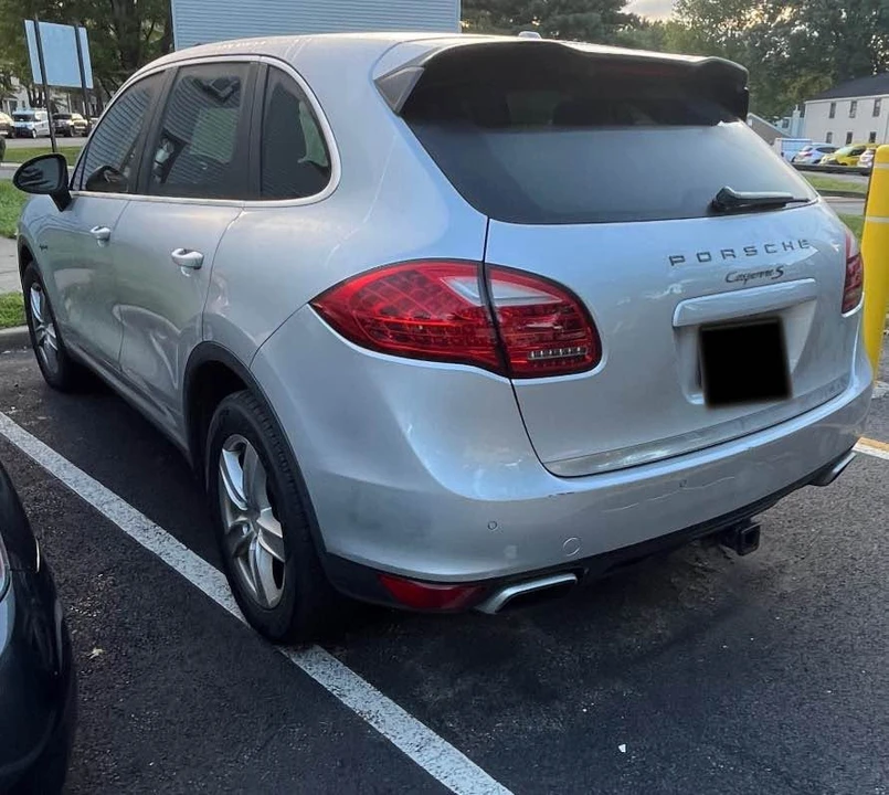 2011 Porsche Cayenne - Image 5 of 13