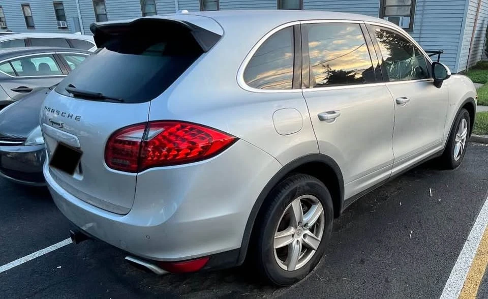 2011 Porsche Cayenne - Image 3 of 13
