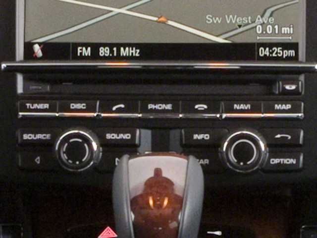 2011 Porsche 958 Cayenne - Image 9 of 20