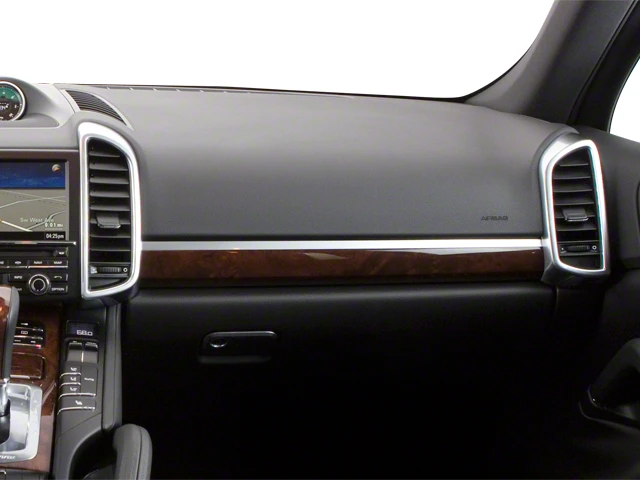 2011 Porsche 958 Cayenne - Image 18 of 20