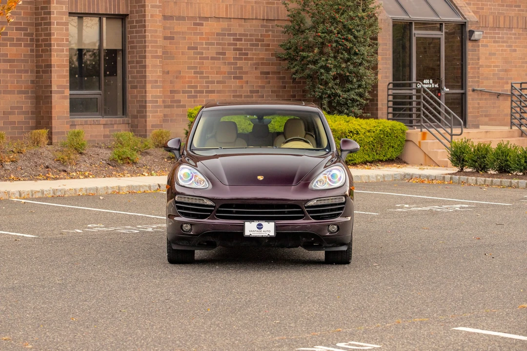 2011 Porsche 958 Cayenne S - Image 12 of 31