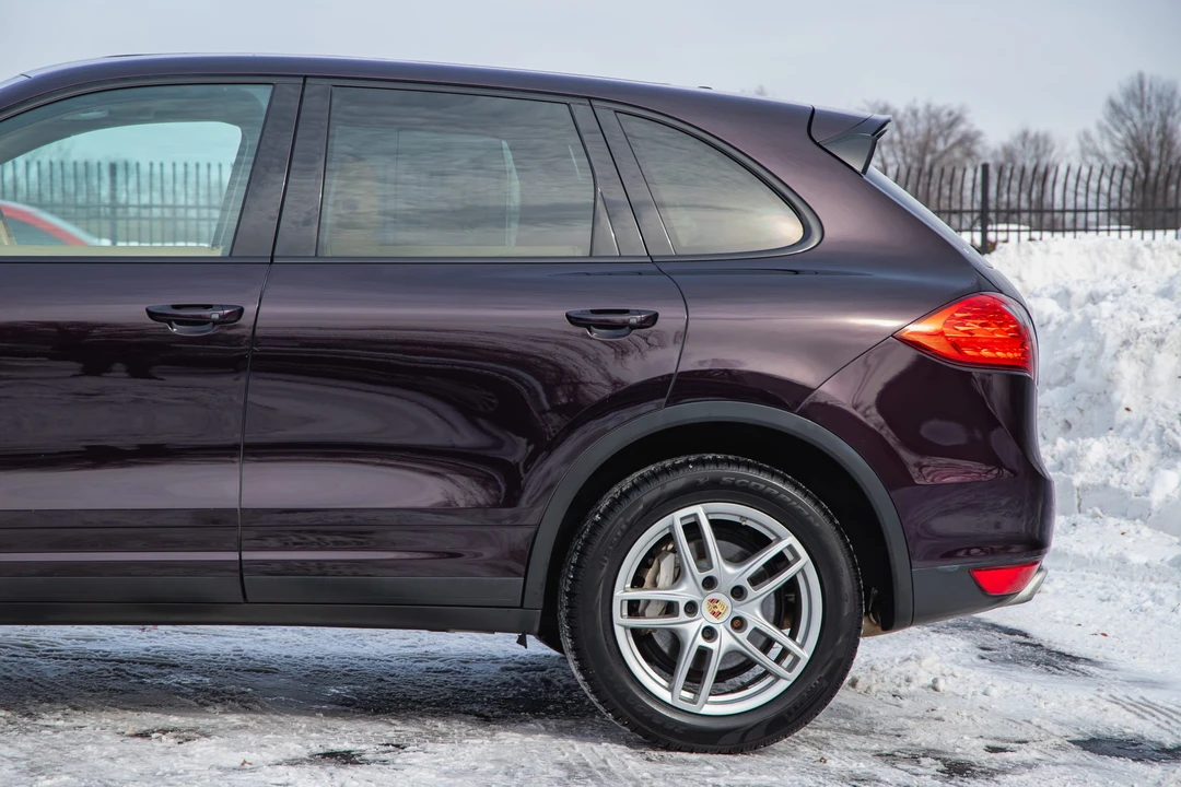 2011 Porsche 958 Cayenne S - Image 15 of 31
