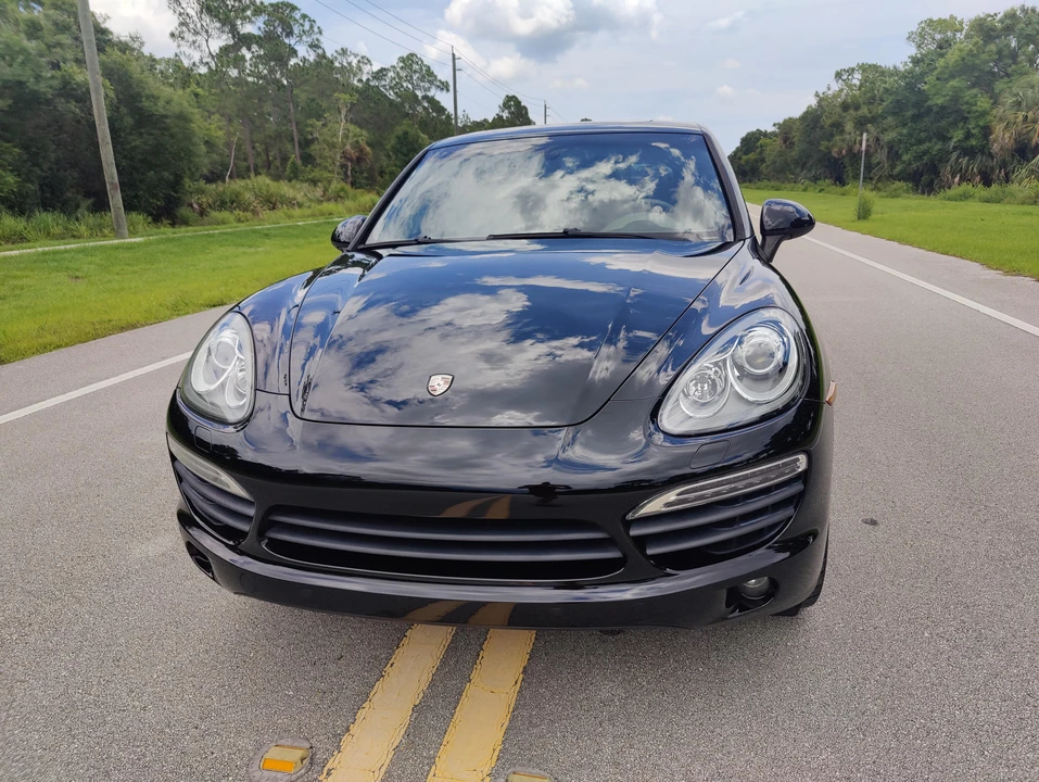 2011 Porsche 958 Cayenne S - Image 7 of 31