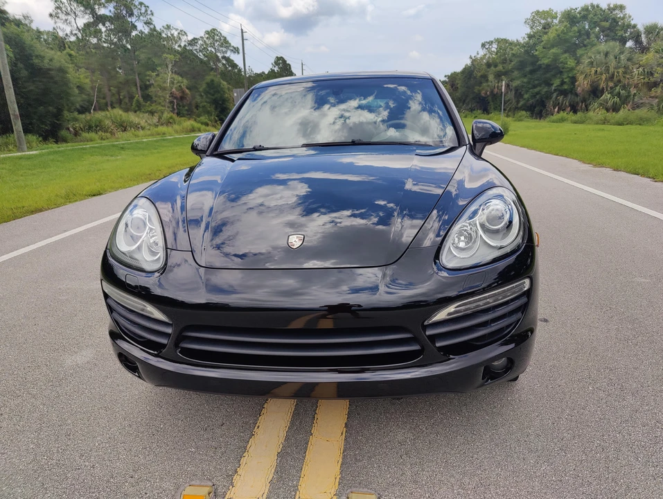 2011 Porsche 958 Cayenne S - Image 6 of 31