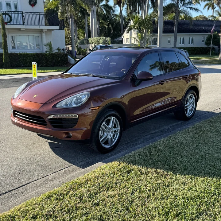 2011 Porsche 958 Cayenne S - Image 6 of 12